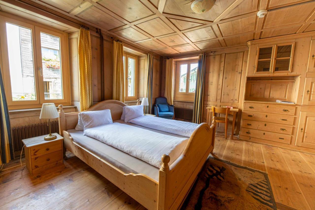 Gasthaus Roessli Versam Extérieur photo
