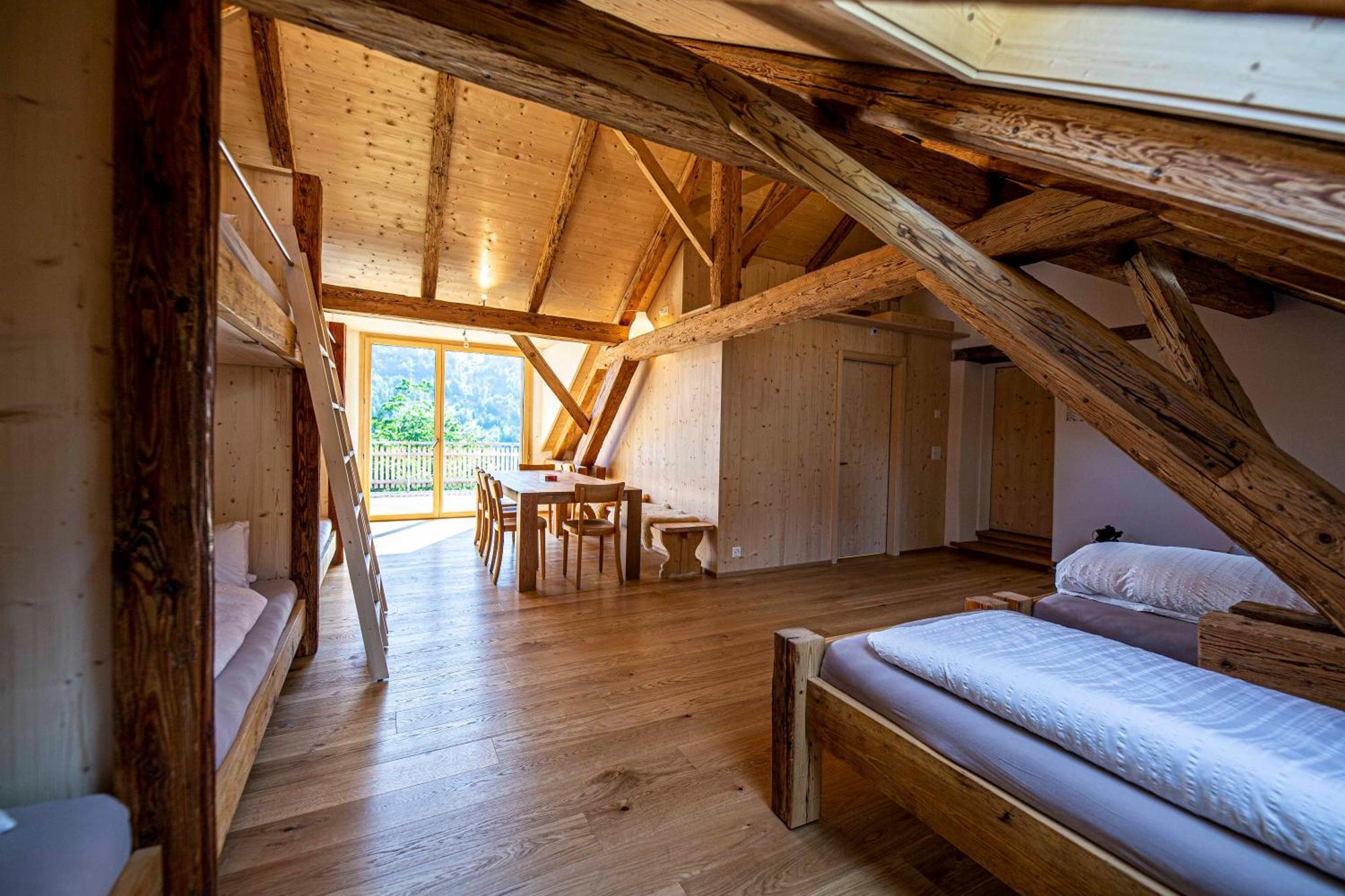 Gasthaus Roessli Versam Extérieur photo
