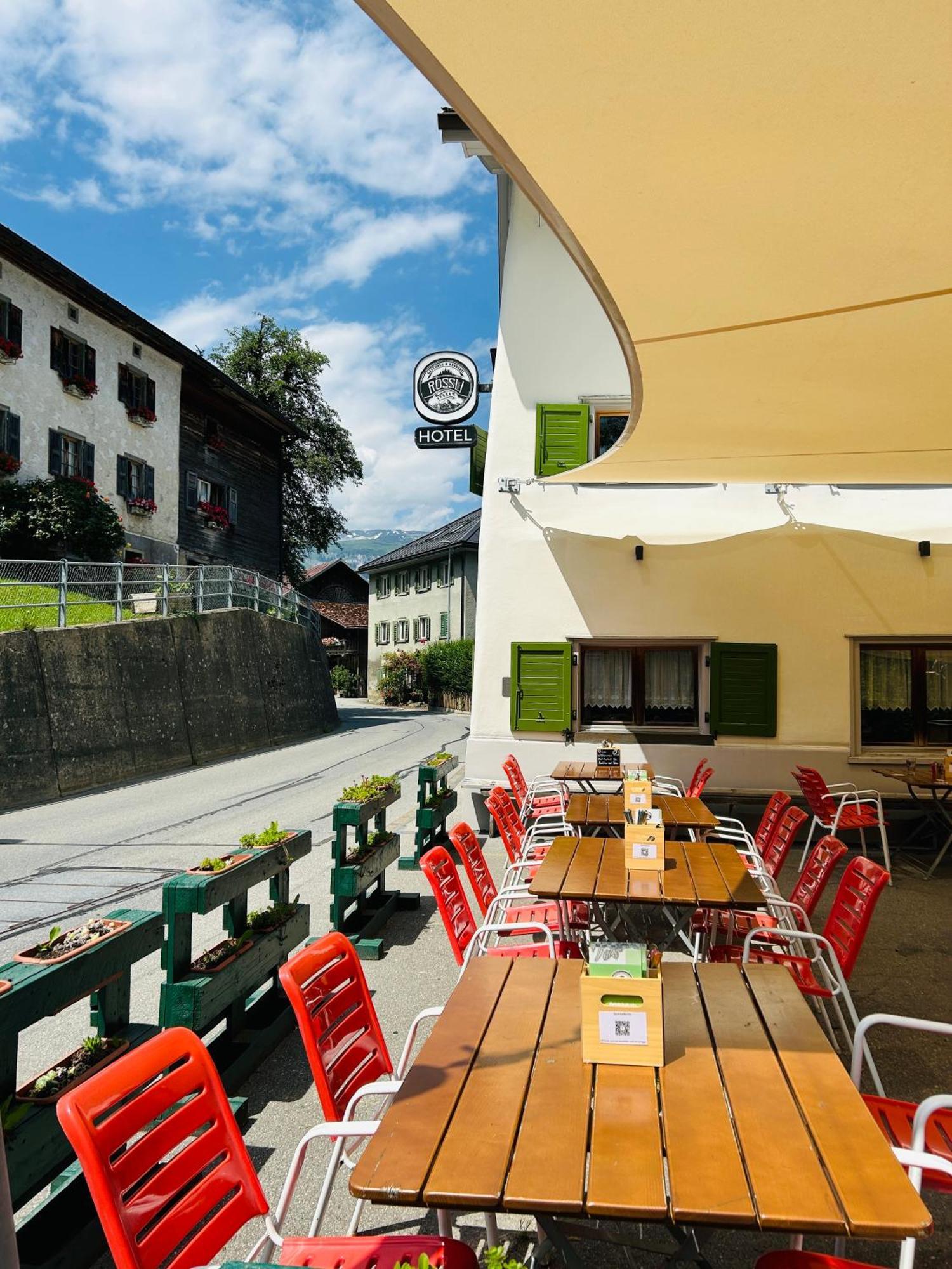 Gasthaus Roessli Versam Extérieur photo